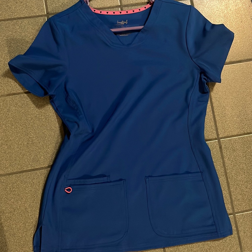HeartSoul Break On Through Women Scrubs Top V-Neck